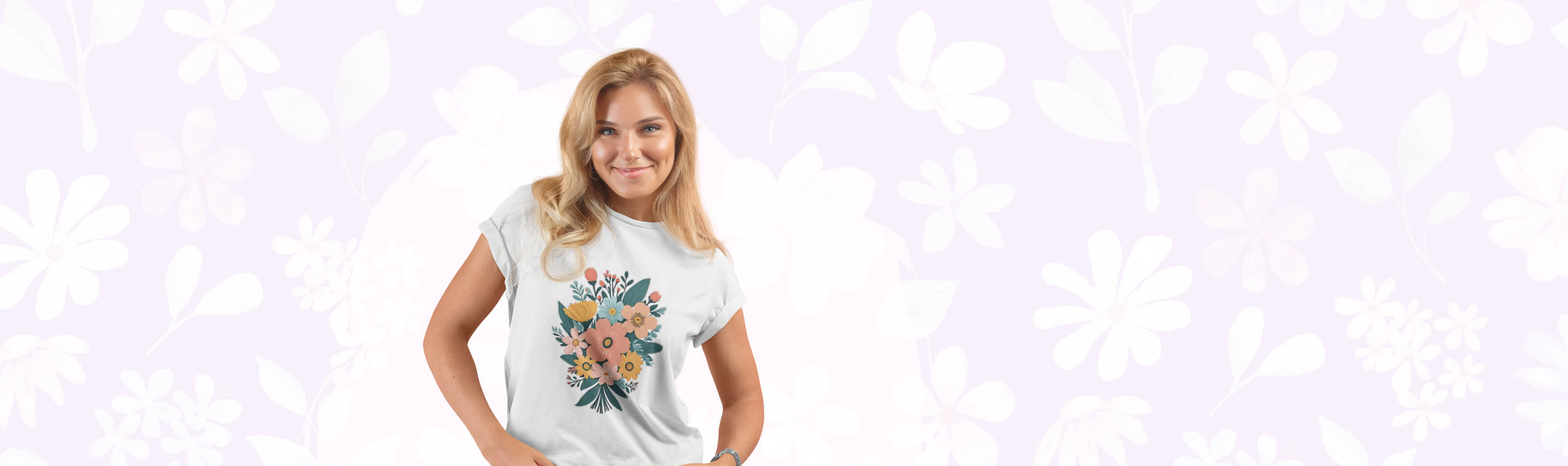 Frau im weißen T-Shirt mit buntem Print – T-Shirts gestalten