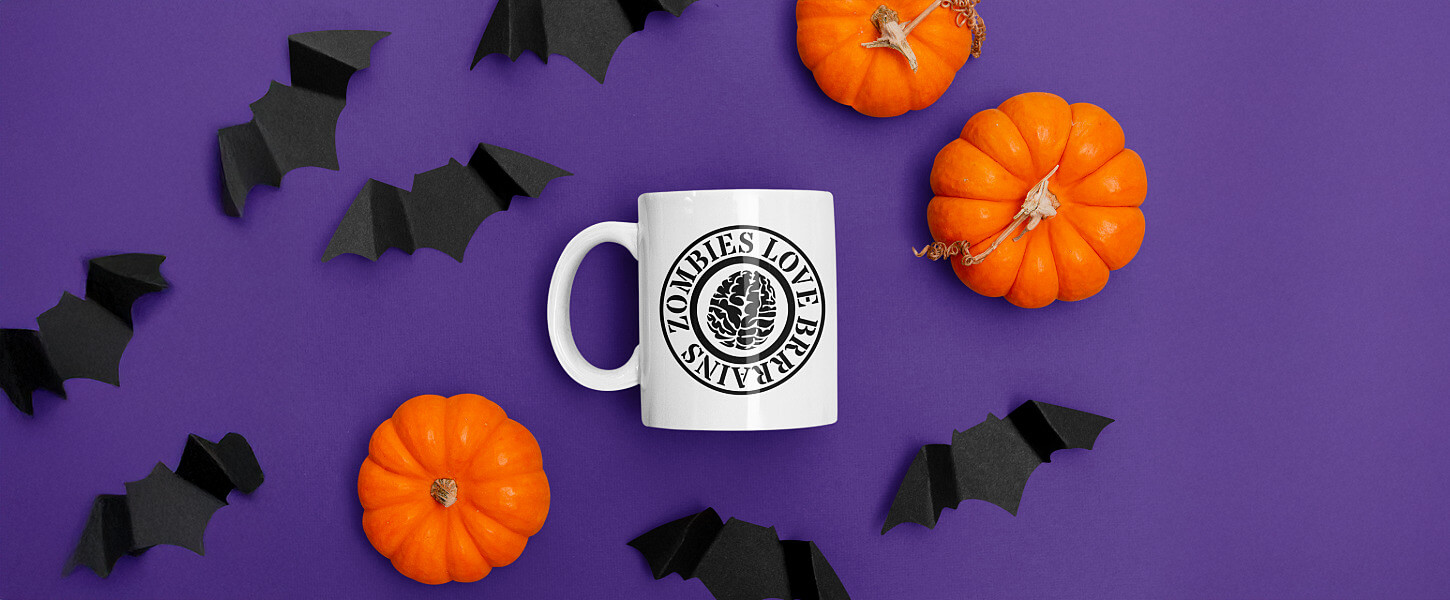 Selbst gestaltete Tasse für Halloween