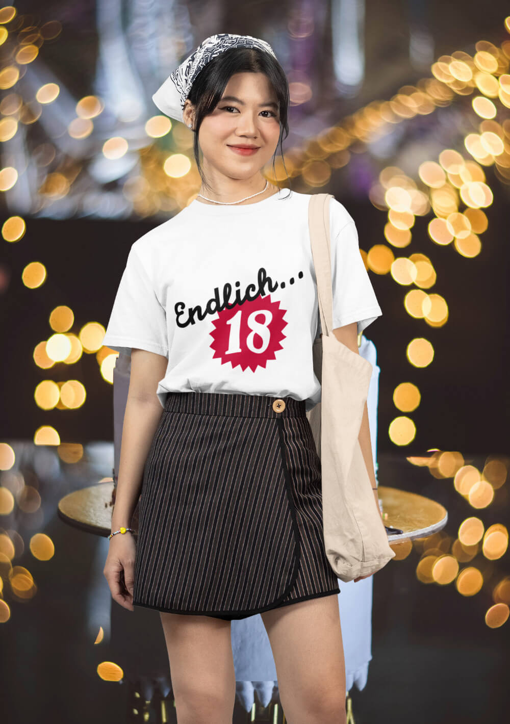 Geschenk zum 18. Geburtstag: Bedrucktes T-Shirt